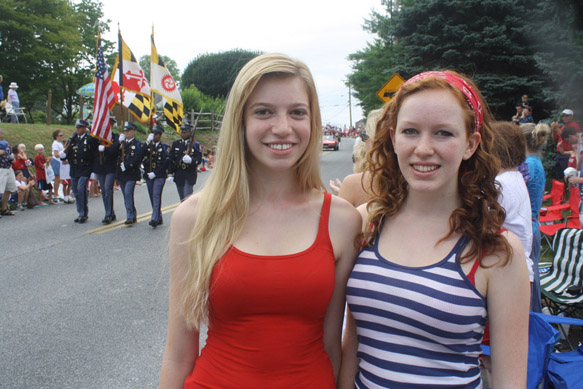 ww77_web_independence_day_parade.3