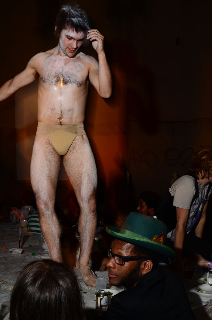 Transmodern_2012_FEAST_Laubner_9594