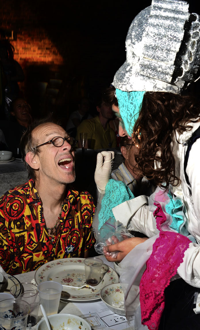 Transmodern_2012_FEAST_Laubner_9701