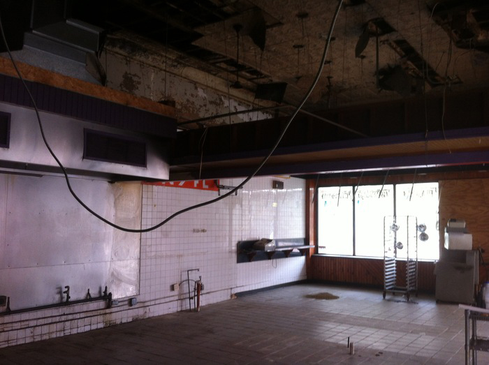 New_York_Fried_Chicken_Station_North_During