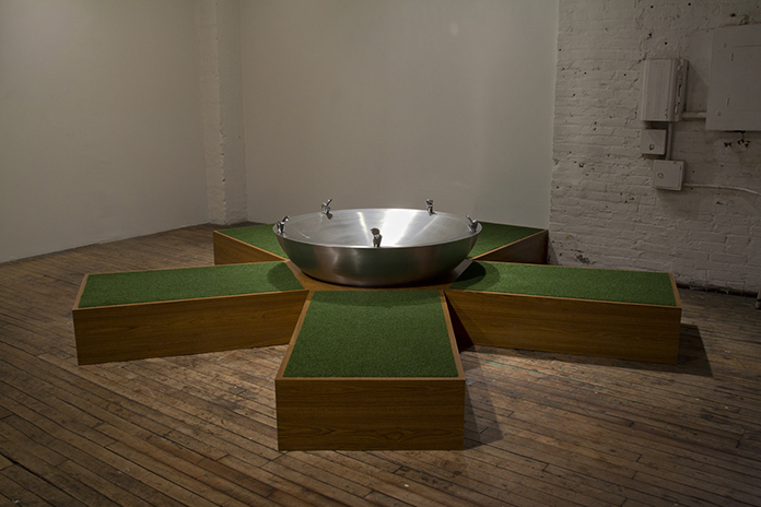 Lisa Dillin, Communal Drinking Source, Photograph by Dillin