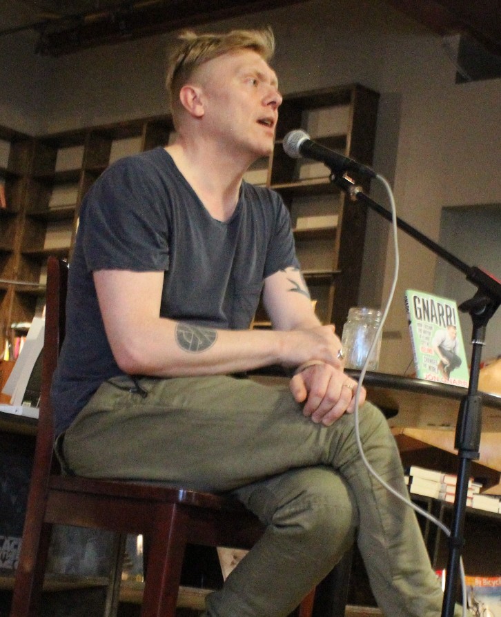 Jon Gnarr - Red Emmas
