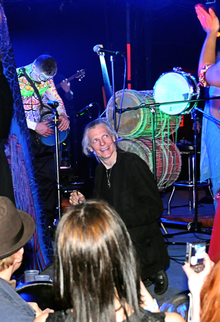 Alex Grey on atagte with Telesma at Sonar